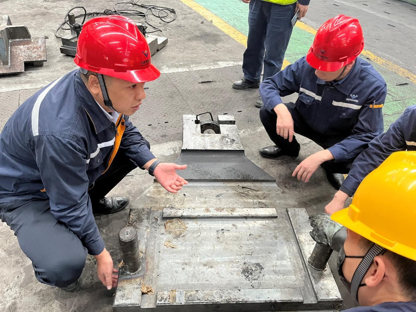 风雨多经志弥坚 气贯长虹渡关山——钒钛科技板材生产突破13万吨大关纪实(图4)